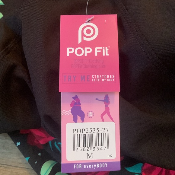 POP Fit Flare leg Yoga Pants Rose Design NWT Medium - Picture 4 of 7